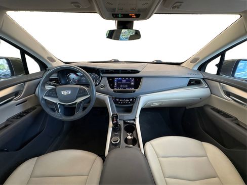 Used 2023 Cadillac XT5 Premium Luxury FWD image 23