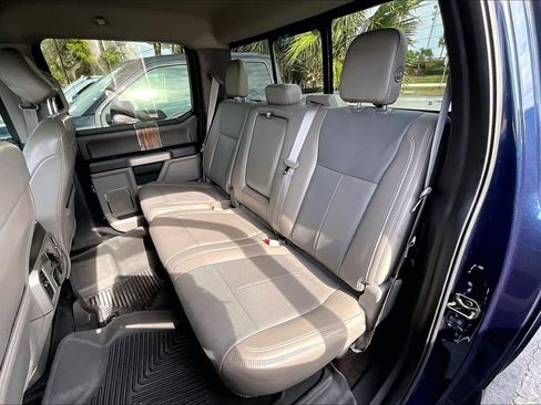 Used 2018 Ford F150 Lariat w/ Equipment Group 502A Luxury image 24