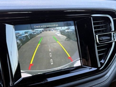 Used 2022 Dodge Durango GT image 31