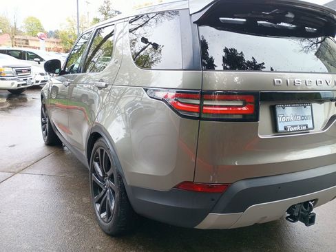 Used 2018 Land Rover Discovery HSE Luxury AWD/4WD image 6