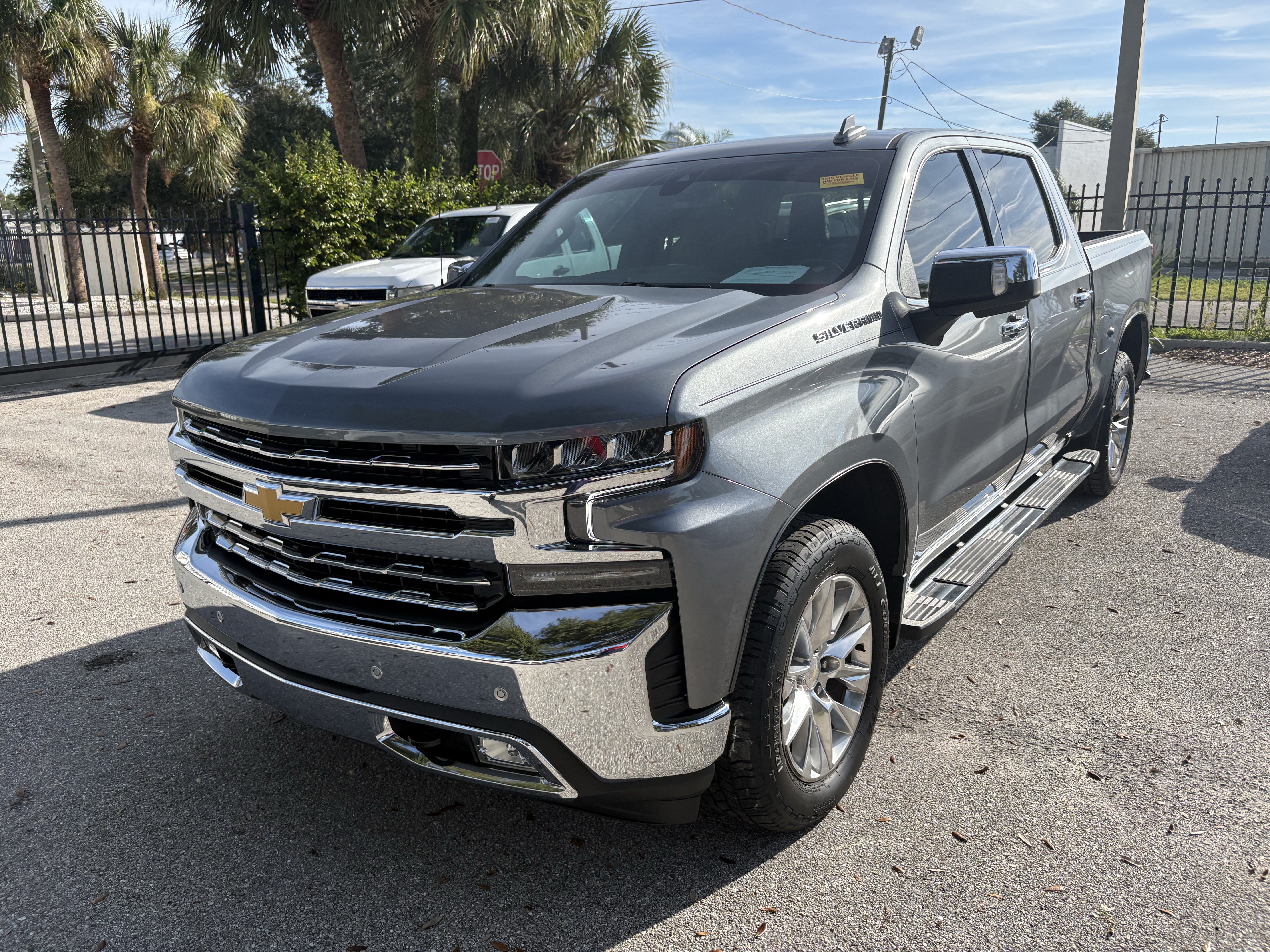 Used 2022 Chevrolet Silverado 1500 LTZ w/ Safety Package II RWD image 3