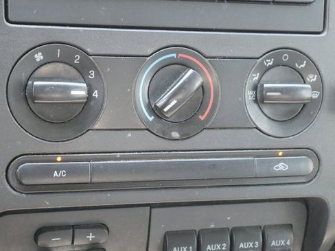 Used 2010 Ford F450 XL image 22