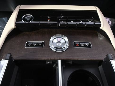 New 2027 Lincoln Navigator Reserve AWD/4WD image 31