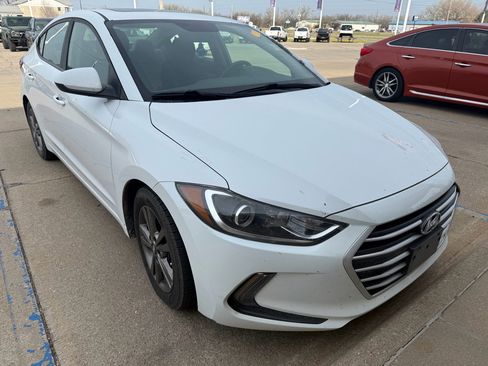 Used 2018 Hyundai Elantra Value Edition image 3