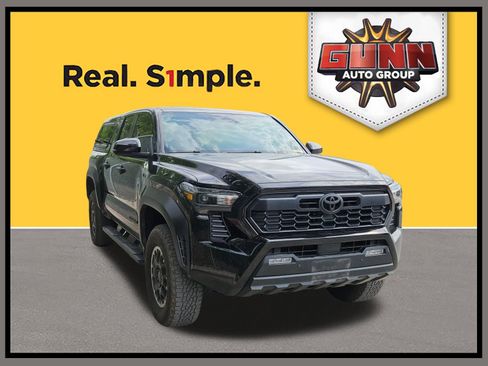 Used 2024 Toyota Tacoma TRD Off-Road w/ TRD Off Road Upgrade Package image 1