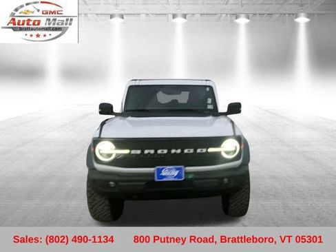 Used 2022 Ford Bronco Wildtrak image 3