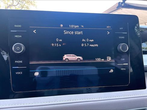 Used 2025 Volkswagen Taos SE w/ Black Wheel Package image 37