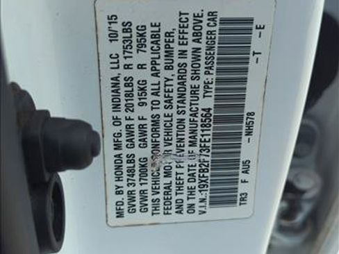 Used 2015 Honda Civic SE image 28