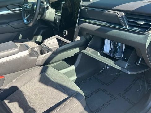 Used 2025 GMC Terrain Elevation AWD/4WD image 41