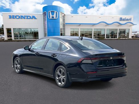 Used 2024 Honda Accord EX image 3