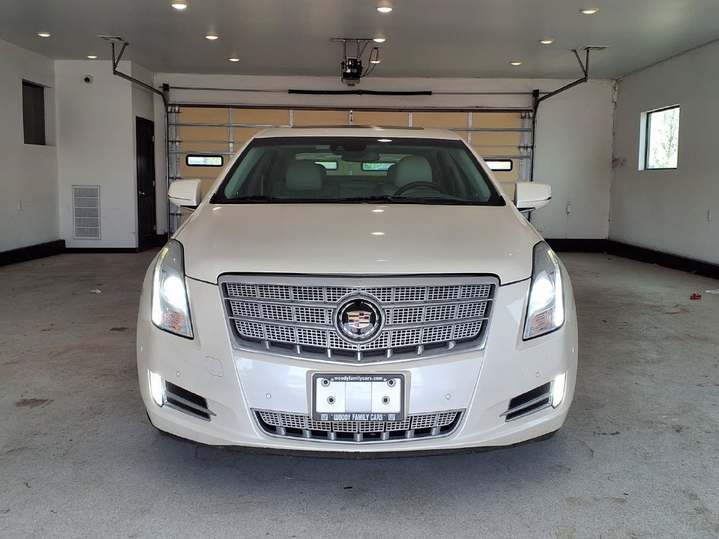 Used 2014 Cadillac XTS Platinum FWD image 21