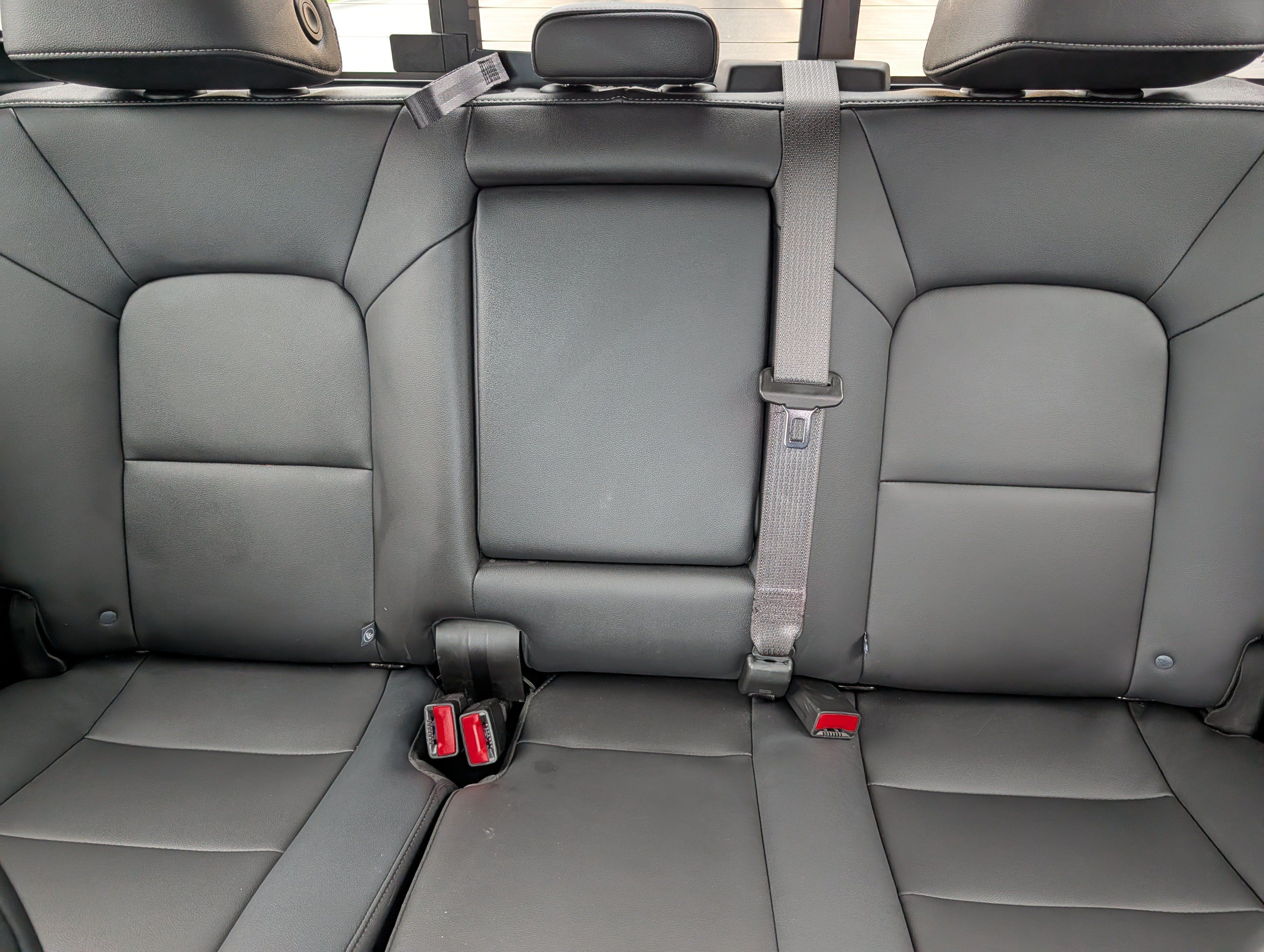 Used 2024 GMC Canyon Elevation w/ Elevation Premium Package AWD/4WD image 13