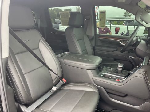 Used 2026 GMC Sierra 1500 Denali w/ Denali Reserve Package AWD/4WD image 26