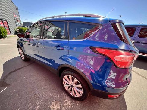 Used 2017 Ford Escape Titanium AWD/4WD image 5