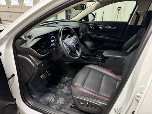 Used 2022 Buick Envision Essence w/ Technology Package I image 13