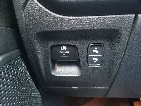 Used 2022 RAM 1500 Big Horn image 24