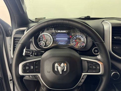 Used 2022 RAM 1500 Big Horn AWD/4WD image 21