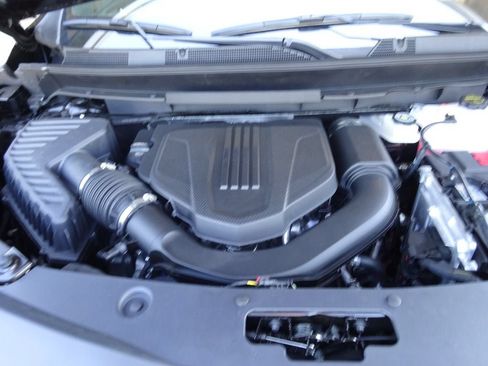 New 2026 Buick Enclave Avenir w/ Super Cruise Package FWD image 10