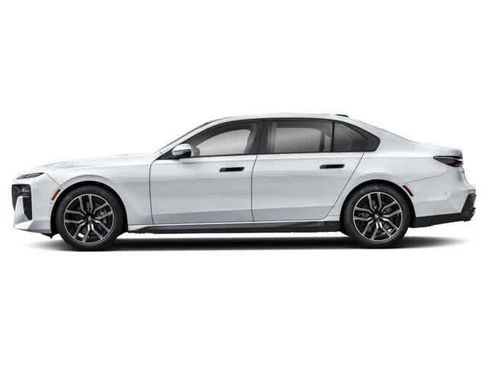 New 2026 BMW 760i xDrive AWD/4WD image 3