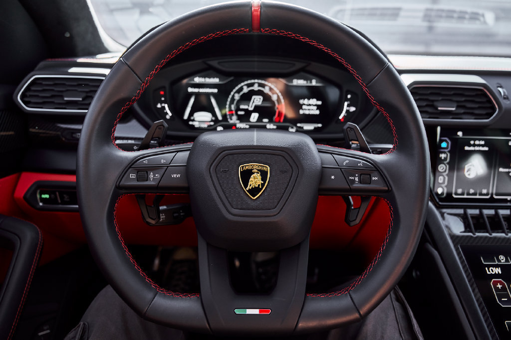 Used 2024 Lamborghini Urus S AWD/4WD image 57