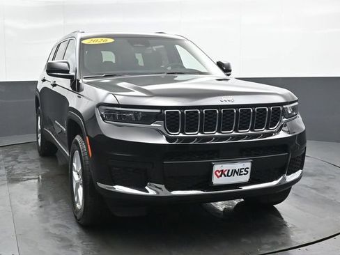 New 2026 Jeep Grand Cherokee L 4WD image 2