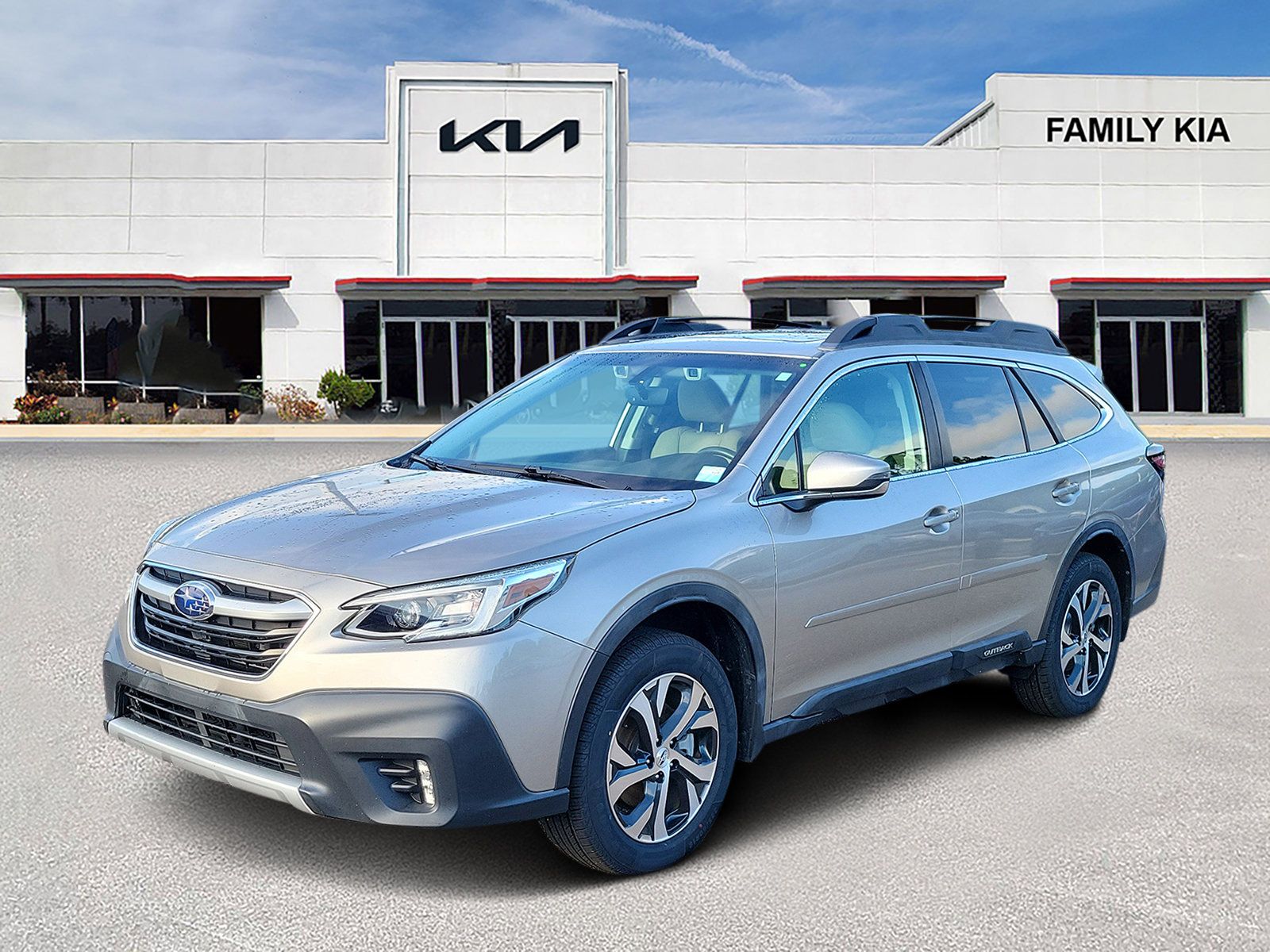 Used 2020 Subaru Outback Limited w/ Popular Package #2 AWD/4WD image 3