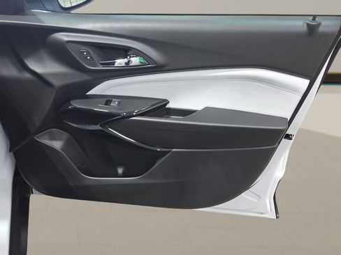 New 2026 Chevrolet Trax LT w/ Driver Confidence Package image 24