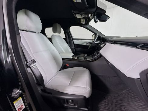 Used 2026 Land Rover Range Rover Velar Dynamic SE AWD/4WD image 30