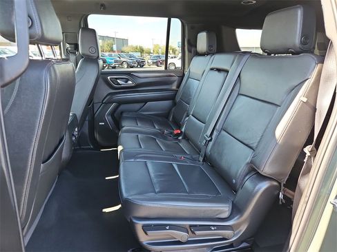 Certified 2024 Chevrolet Suburban LT image 25