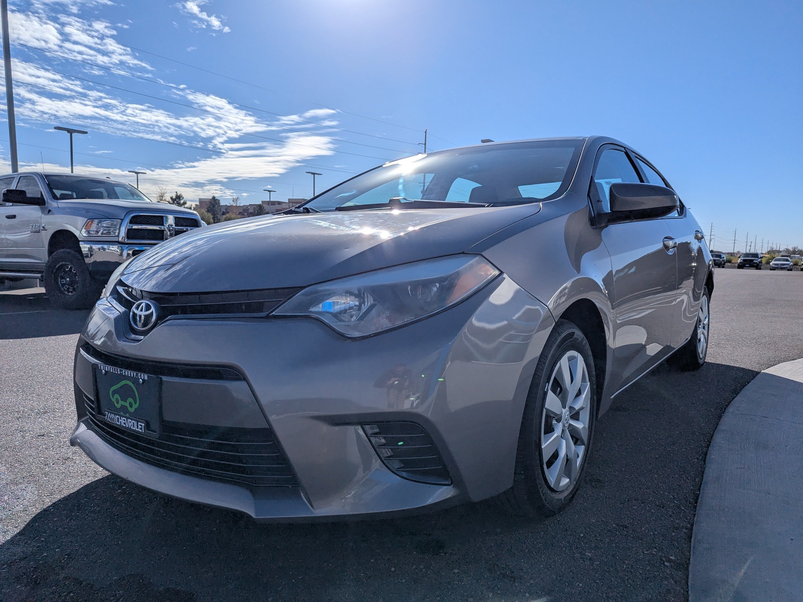 Used 2016 Toyota Corolla LE FWD image 6