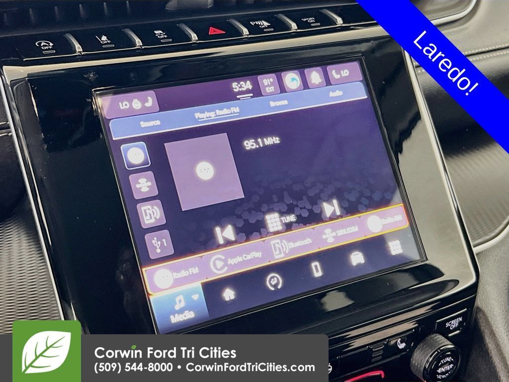 Used 2023 Jeep Grand Cherokee L Laredo w/ Luxury Tech Group I AWD/4WD image 23