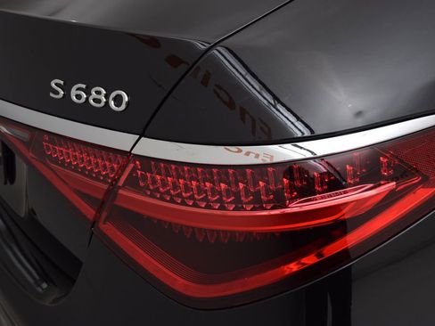 New 2026 Mercedes-Benz Maybach S 680 4MATIC image 14