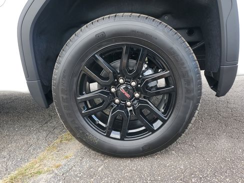 New 2026 GMC Sierra 1500 Elevation w/ Elevation Premium Package image 10