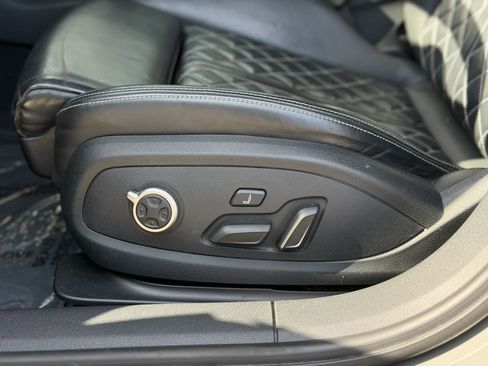 Used 2019 Audi S4 Prestige AWD/4WD image 28