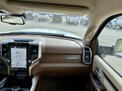 Used 2022 RAM 3500 Laramie image 16