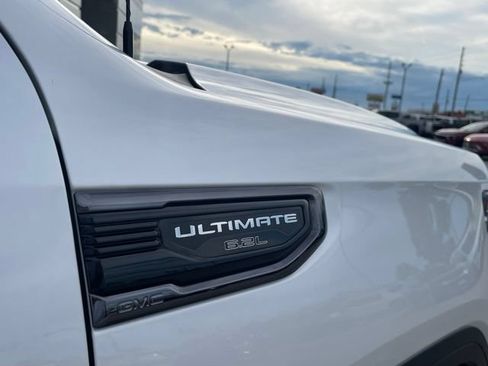 Used 2024 GMC Sierra 1500 Denali Ultimate AWD/4WD image 10