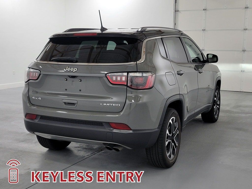Used 2022 Jeep Compass Limited AWD/4WD image 8