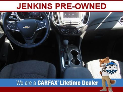 Used 2024 Chevrolet Equinox LT FWD image 17