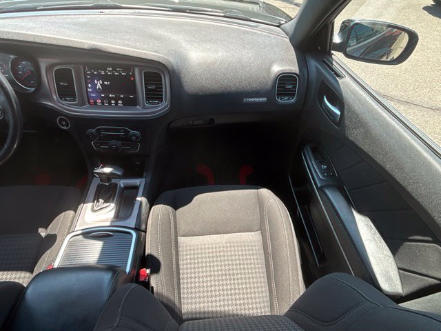 Used 2023 Dodge Charger SXT RWD image 9
