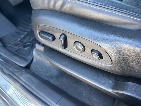 Certified 2021 Buick Enclave Avenir w/ Avenir Technology Package image 13