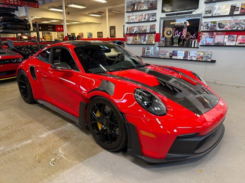 Used 2024 Porsche 911 GT3 RS image 3
