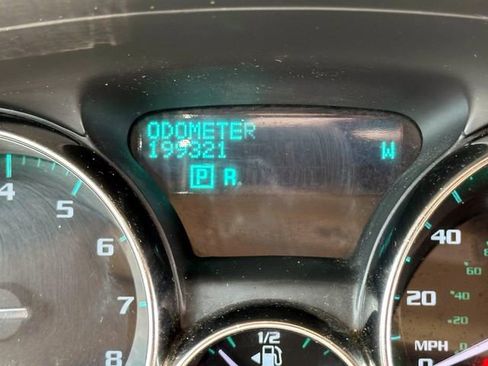 Used 2014 Buick Enclave Leather FWD image 17