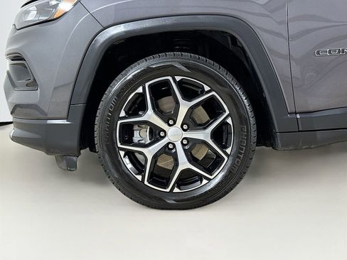 Certified 2024 Jeep Compass Limited image 21