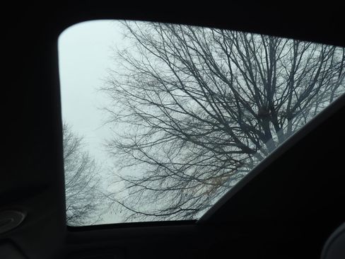 Used 2024 Porsche Cayenne Coupe image 15