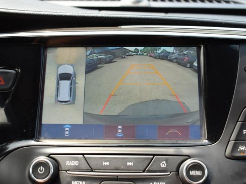 Used 2020 Buick Envision Premium w/ Driver Confidence Package AWD/4WD image 32