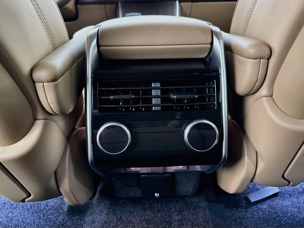New 2027 Land Rover Range Rover SE AWD/4WD image 26