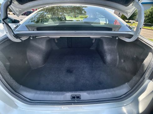 Used 2023 Nissan Altima 2.5 SV FWD image 23