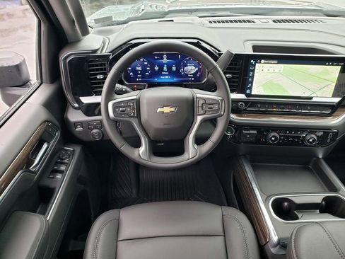 New 2026 Chevrolet Silverado 2500 LT w/ All Star Edition AWD/4WD image 10