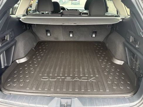 Used 2023 Subaru Outback Premium AWD/4WD image 24