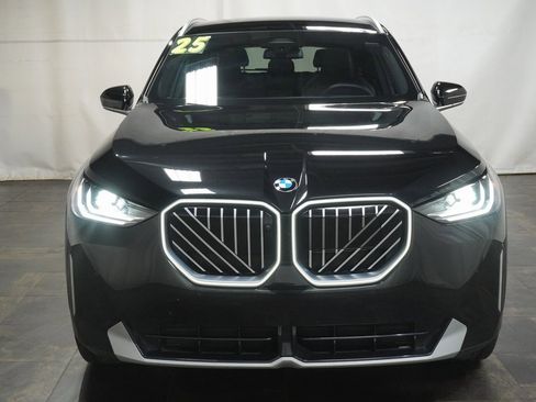 Certified 2025 BMW X3 xDrive30i w/ Premium Package image 8